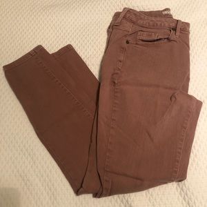 Rose colored skinny jean